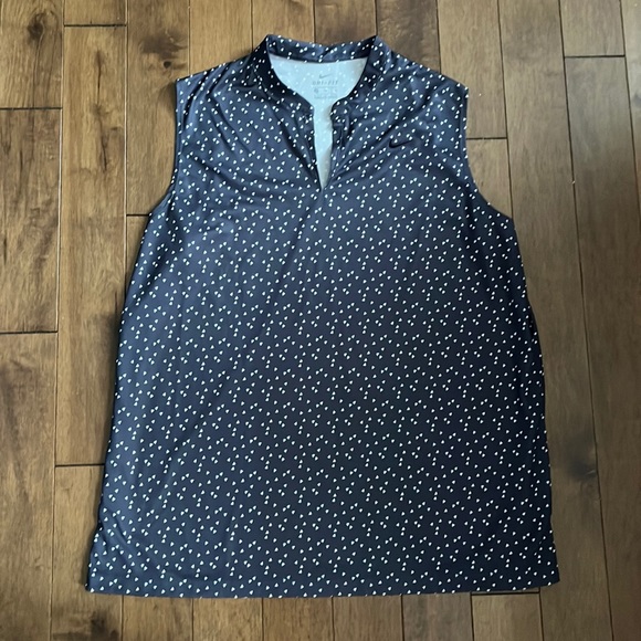 Nike | sleeveless collarless golf shirt - Picture 1 of 3